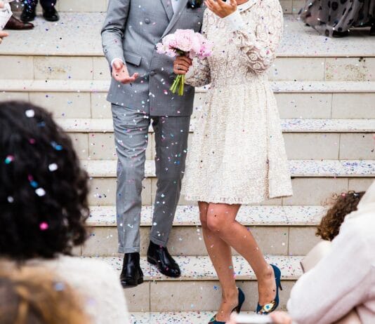 Weselna scena LED – nowoczesność na sali