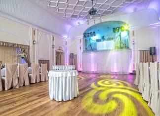 Jak zadbać o atmosferę i emocje w dniu ślubu?