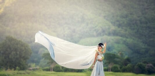 Czy ślub zmienia relację? Co mówi psychologia?