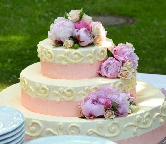 Co zrobić, gdy pada deszcz w dniu ślubu?